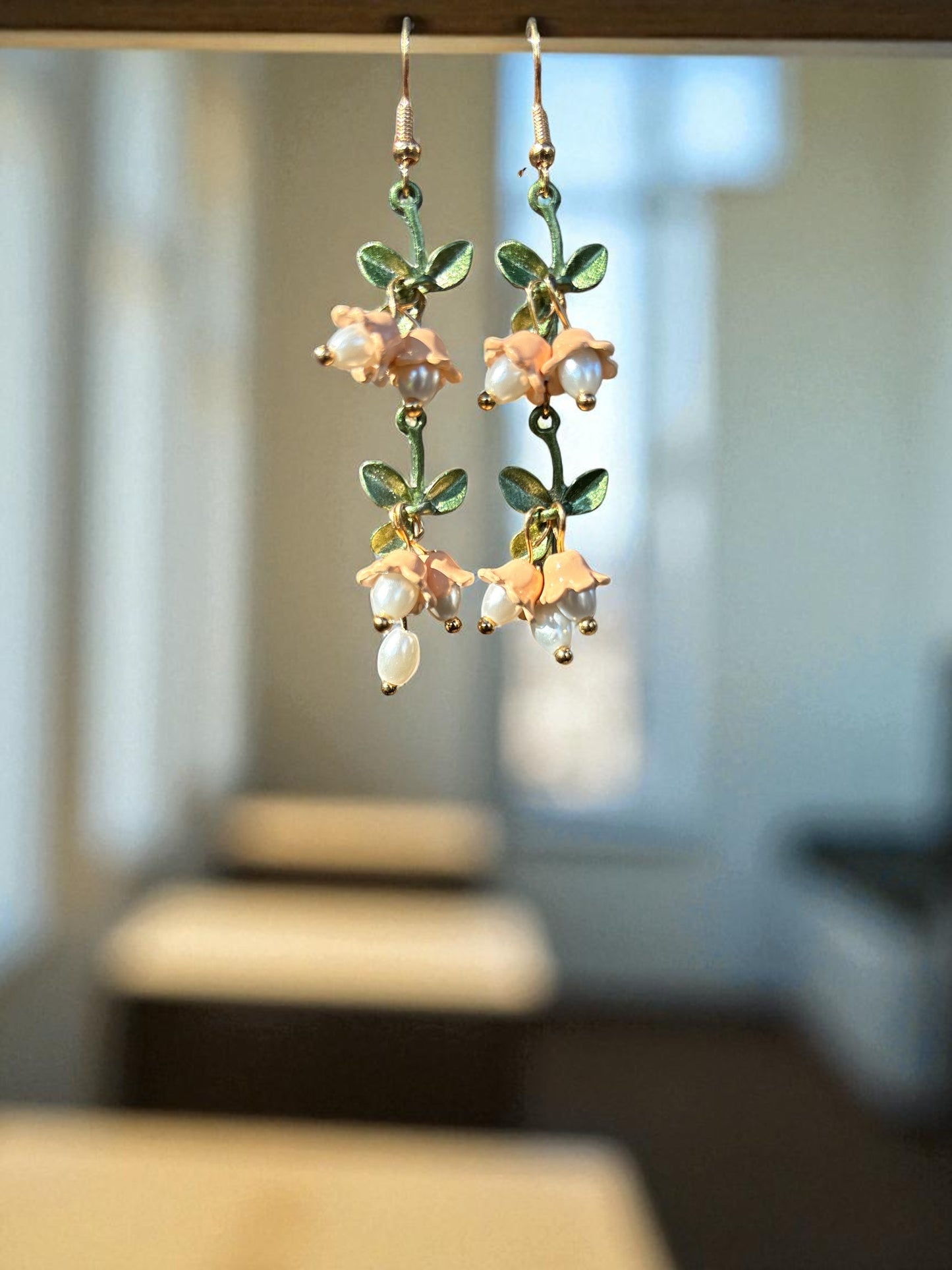 Château Bloom Earrings